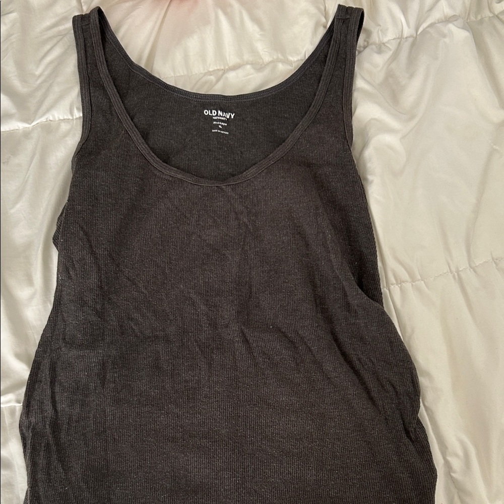 Old Navy Maternity Charcoal Women's Tank Top